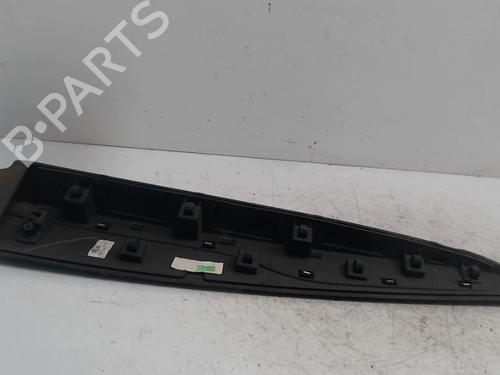 door-moulding-trim-renault-clio-iv-bh_-2012-2013-2014-2015-2016-2017-2018-2019-2020-2021-36724424 main image