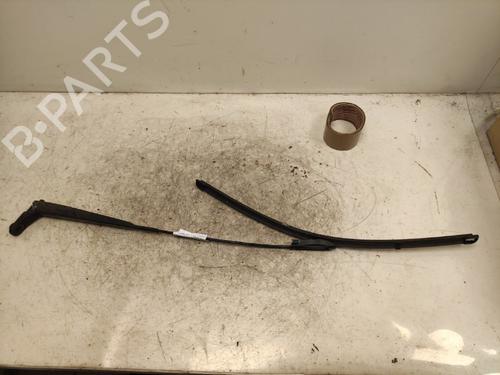 front-windshield-wiper-arm-renault-kangoo-express-fw01_-2008-36749903 main image
