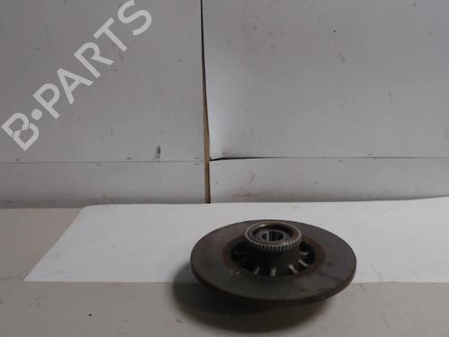 outra-renault-trafic-iii-van-fg_-2014-36730558 main image