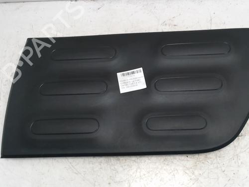 Used Door moulding trim Door moulding trim CITROËN C4 CACTUS 1.2 VTi 82 (82 hp) 36746115 36746115