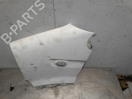 Guarda-lamas esquerdo Guarda-lamas esquerdo RENAULT MASTER II Platform/Chassis (ED/HD/UD) 2.5 dCi (ED01, ED02, ED41, ED42, ED81, ED82, ED91, ED92,... (120 hp) 36746277 36746277