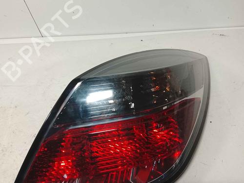 Right taillight OPEL ASTRA H GTC (A04) 1.9 CDTi (L08) | BP36715957C35 - Image 2