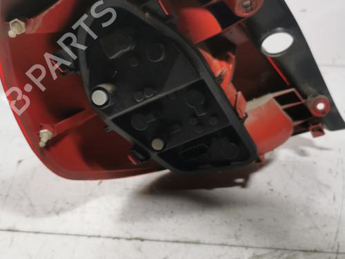 right-taillight-renault-clio-iii-br01-cr01-2005-2006-2007-2008-2009-2010-2011-2012-2013-2014-37449786 main image