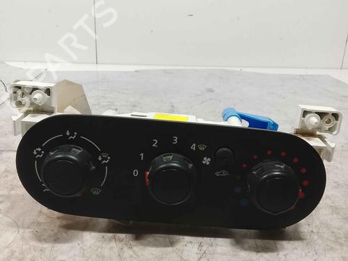 climate-control-renault-trafic-iii-van-fg_-2014-36713054 main image