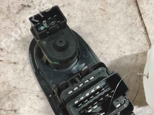 Left front window switch RENAULT KANGOO Express (FW0/1_) | BP36714994I27 - Image 2