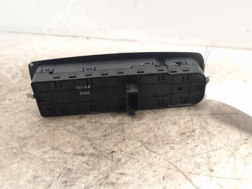 Used Left front window switch Left front window switch RENAULT MEGANE III Hatchback (BZ0/1_, B3_) [2008-2026] 36749372 36749372