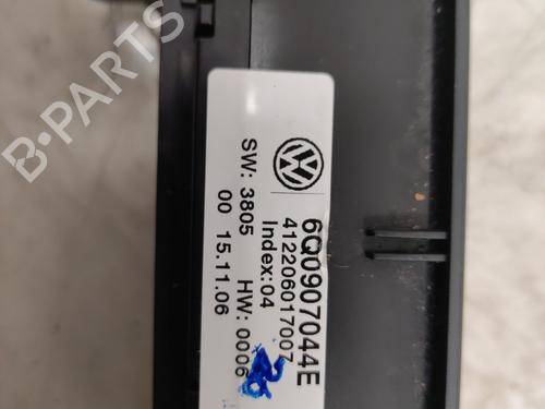 Comando chauffage Comando chauffage VW POLO IV (9N_, 9A_) 1.9 TDI (101 hp) 36751305 36751305