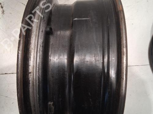 Used Rim Rim 39584588 39584588