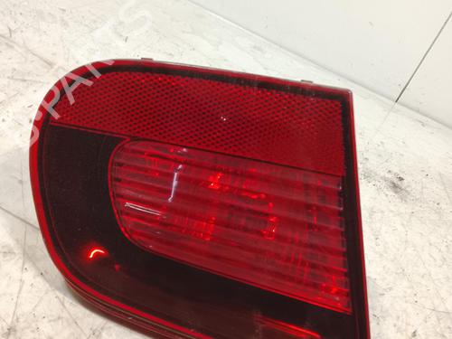left-tailgate-light-vw-eos-1f7-1f8-2006-2007-2008-2009-2010-2011-2012-2013-2014-2015-39893217 main image