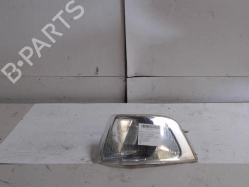 Used Left front indicator Left front indicator VOLVO S40 I (644) 1.9 DI (115 hp) 36732447 36732447