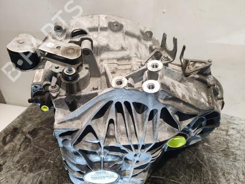 gearbox-mercedes-benz-a-class-w176-2012-2013-2014-2015-2016-2017-2018-36710792 main image