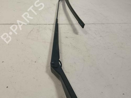 Used Front windshield wiper arm Front windshield wiper arm PEUGEOT 308 CC (4B_) 1.6 HDi (114 hp) 36715626 36715626