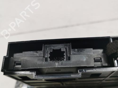 Used Card reader Card reader RENAULT LATITUDE (L70_) 3.0 dCi 240 (L70G) (241 hp) 36708994 36708994