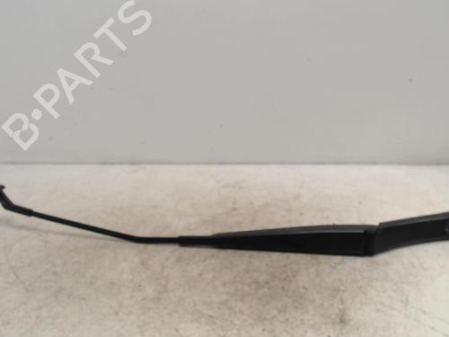 Used Front windshield wiper arm Front windshield wiper arm VW SCIROCCO III (137, 138) 2.0 TDI (140 hp) 36738661 36738661