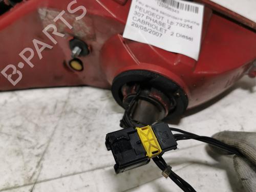 Left tailgate light PEUGEOT 307 CC (3B) 2.0 HDi 135 | BP37652972C79 - Image 2