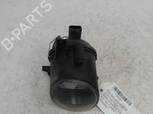 right-front-fog-light-seat-ibiza-iii-6l1-2002-2003-2004-2005-2006-2007-2008-2009-36742407 main image