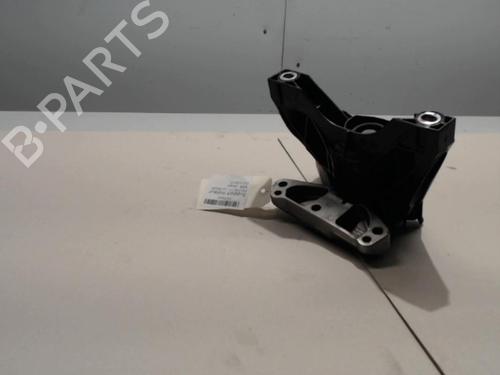 Used Engine mount Engine mount PEUGEOT 3008 II SUV (MC_, MR_, MJ_, M4_) 1.6 BlueHDi 120 (120 hp) 36725244 36725244