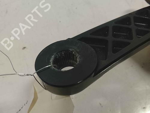 Used Front windshield wiper arm Front windshield wiper arm PEUGEOT 308 CC (4B_) 1.6 HDi (114 hp) 36715625 36715625