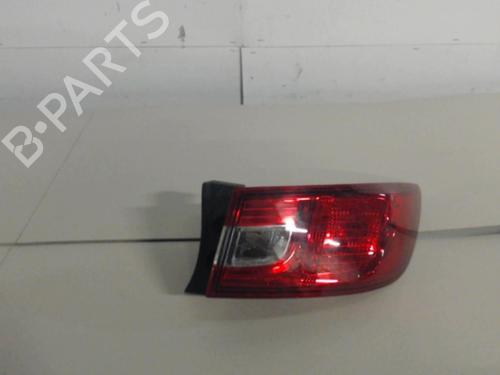 right-taillight-renault-clio-iv-bh_-2012-2013-2014-2015-2016-2017-2018-2019-2020-2021-36729582 main image