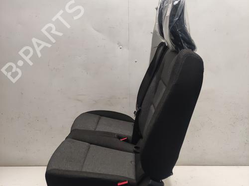 right-front-seat-renault-master-iv-van-f8__-2024-36710959 main image