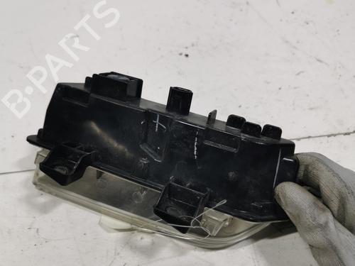 Used Right daytime light Right daytime light 36816201 36816201
