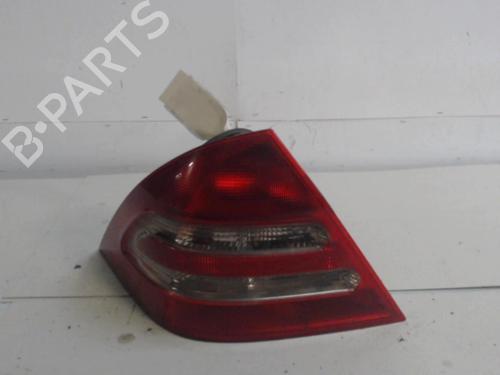 Used Left taillight Left taillight MERCEDES-BENZ C-CLASS (W203) C 220 CDI (203.006, 203.008) (143 hp) 36731788 36731788