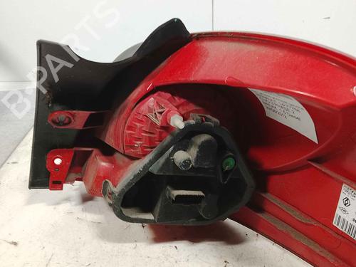 left-taillight-renault-clio-iii-grandtour-kr01_-2007-36717442 main image