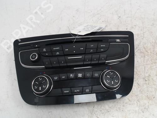 climate-control-peugeot-508-i-8d_-2010-2011-2012-2013-2014-2015-2016-2017-2018-36742186 main image