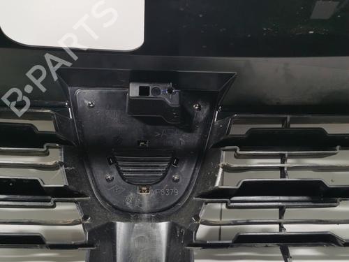 Used Grille Grille 37733705 37733705