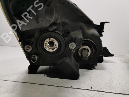 Højre forlygte Højre forlygte TOYOTA COROLLA Verso (ZER_, ZZE12_, R1_) 2.2 D-4D (AUR10_, AUR10R) (136 hp) 36707675 36707675