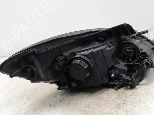 Used Left headlight Left headlight KIA CEE'D SW (ED) 1.6 CRDi 115 (115 hp) 36747644 36747644
