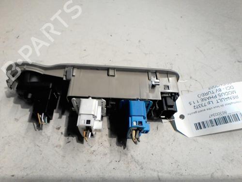 Used Left front window switch Left front window switch RENAULT MODUS / GRAND MODUS (F/JP0_) 1.5 dCi (FP0F, JP0F) (86 hp) 36747765 36747765