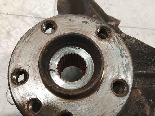 Used Left front steering knuckle Left front steering knuckle FIAT SCUDO Van (220_) 2.0 JTD (94 hp) 36713227 36713227