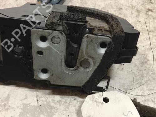 Used Front right lock Front right lock RENAULT CAPTUR I (J5_, H5_) 0.9 TCe 90 (90 hp) 40523702 40523702