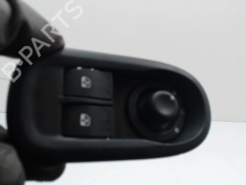 comutador-vidro-frente-esquerdo-renault-master-iii-platformchassis-ev-hv-uv-2010-36735072 main image