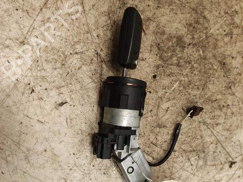 Used Ignition barrel Ignition barrel PEUGEOT 5008 (0U_, 0E_) 1.6 HDi (114 hp) 36750541 36750541