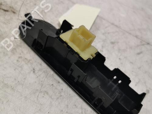 Used Right front window switch Right front window switch 36711733 36711733