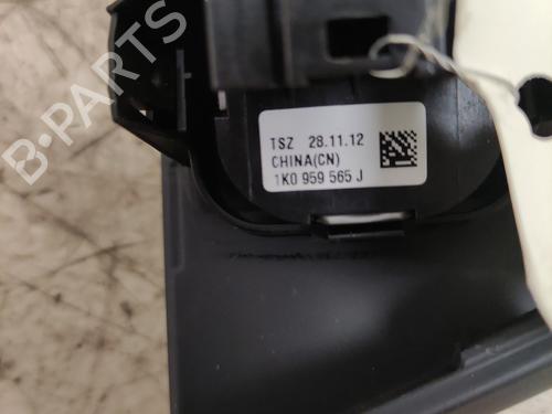 Left front window switch VW PASSAT B7 Variant (365) | BP36750096I27 - Image 2