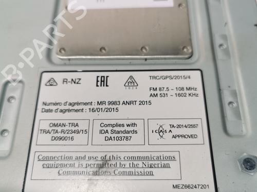 radio-renault-megane-iv-hatchback-b9amn_-2015-36708214 main image