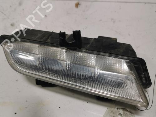 Used Right daytime light Right daytime light 36876493 36876493
