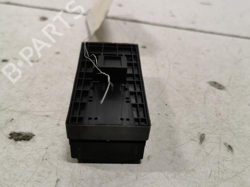 Left front window switch AUDI A4 B8 Avant (8K5) 2.0 TDI | BP36706332I27 - Image 2