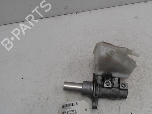 Used Brake master cylinder Brake master cylinder PEUGEOT 308 II (LB_, LP_, LW_, LH_, L3_) 1.6 THP 125 (125 hp) 36741383 36741383
