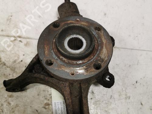Used Left front steering knuckle Left front steering knuckle PEUGEOT 307 Break (3E) [2002-2009] 36705333 36705333