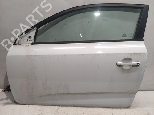 Dør venstre fortil Dør venstre fortil KIA CEE'D Hatchback (ED) 1.4 CVVT (90 hp) 36709378 36709378
