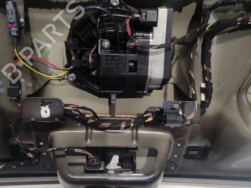 Tampa da Mala Tampa da Mala VW GOLF VII (5G1, BQ1, BE1, BE2) 2.0 TDI 4motion (150 hp) 36711585 36711585