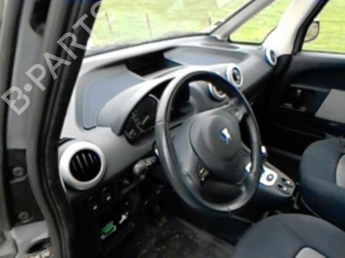 Brugte PEUGEOT 1007 (KM_) 1.4 4760012