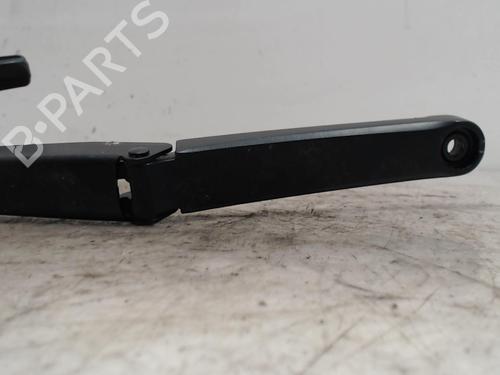 Used Front windshield wiper arm Front windshield wiper arm VW ARTEON SHOOTING BRAKE (3H9) 2.0 TDI (150 hp) 36744610 36744610