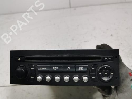 Used Radio Radio 37628634 37628634