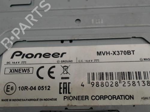 Used Radio Radio CITROËN C5 I (DC_) 2.0 HDi (DCRHZB, DCRHZE) (109 hp) 36742673 36742673