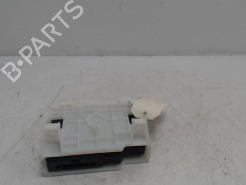 Kortlæser Kortlæser RENAULT CAPTUR I (J5_, H5_) 1.5 dCi 90 (J5N4, J5M5, J5MW, J5M6, J5AL, J5AJ) (90 hp) 36738976 36738976